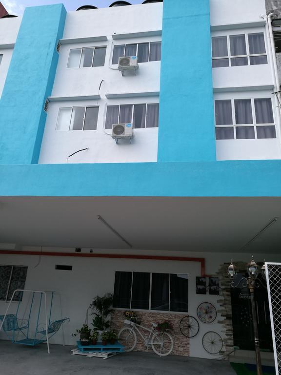 D' Cozy Inn Malacca Exteriör bild
